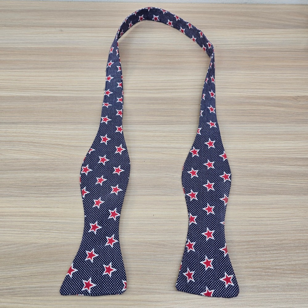 Bow Tie Mens USA Blue Red Stars All Over Patriotic Retro Tuxedo Dress Party‎